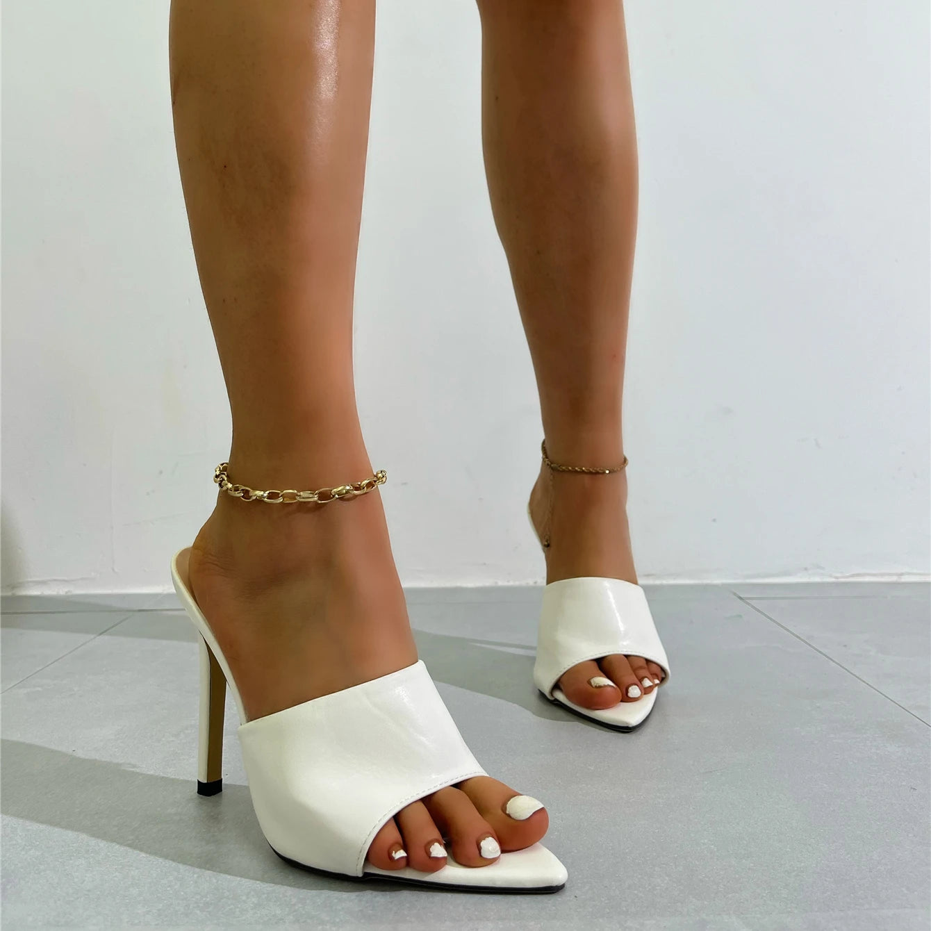 2023 Fashion Brand Women's Stiletto Sandals Pointed Toe Shallow for Slippers Anti-Slip Feature for Outdoor Moore Activities