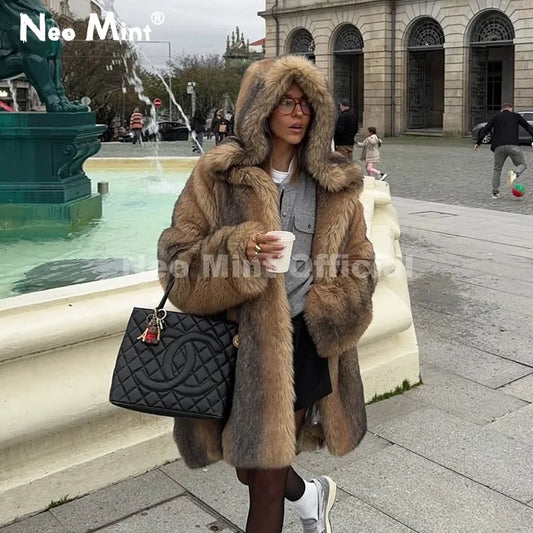 Neo Mint Vintage Luxury Fashion Hooded Faux Fur Coat Women 2025 Winter Slavic Style Girl Striped Fox Fur Jacket Long Overcoat