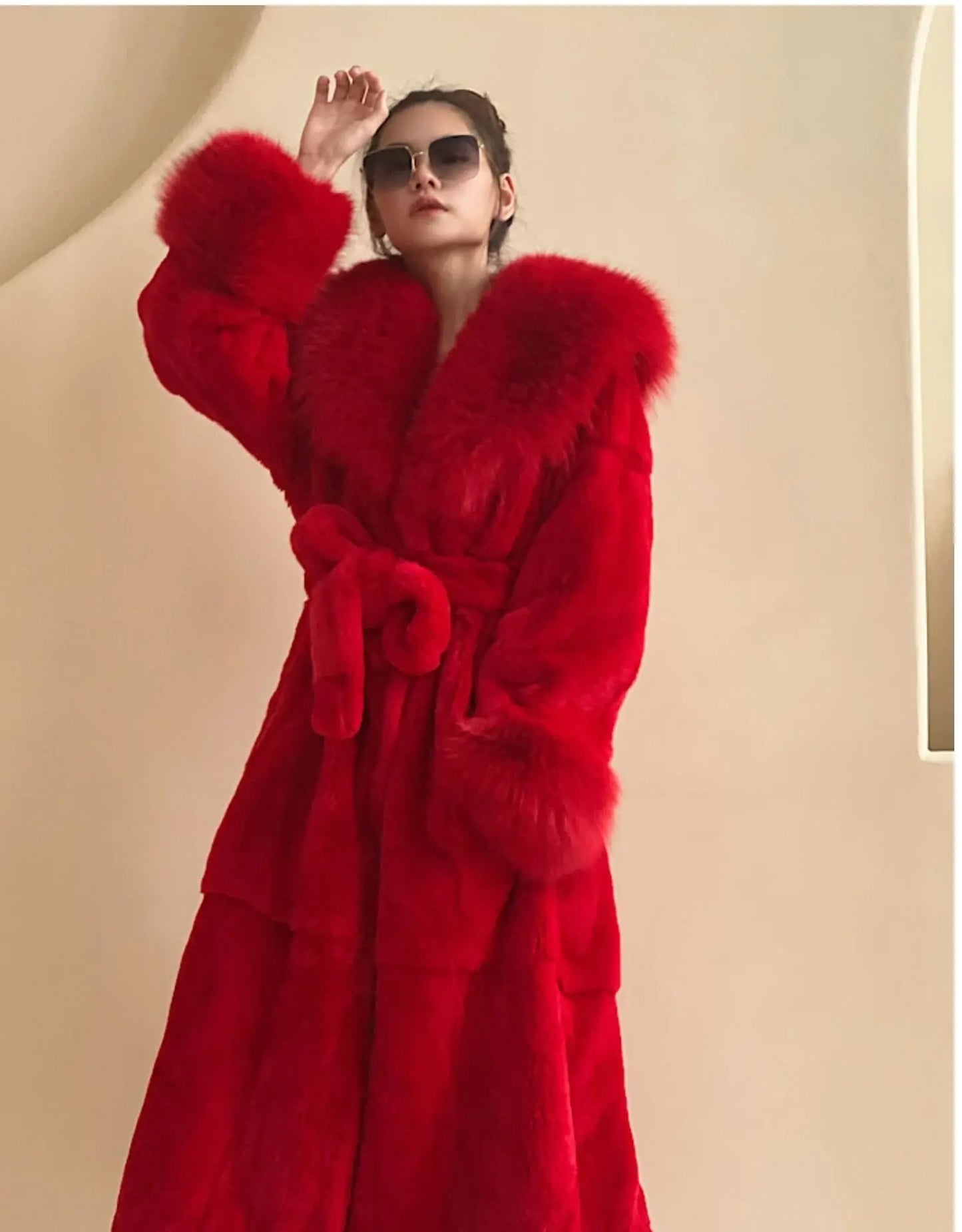 2026 Autumn and Winter Big Fur Collar Fashion Fur Coat Women's Mid-Length Thickened European and American Loose Temperament Coat