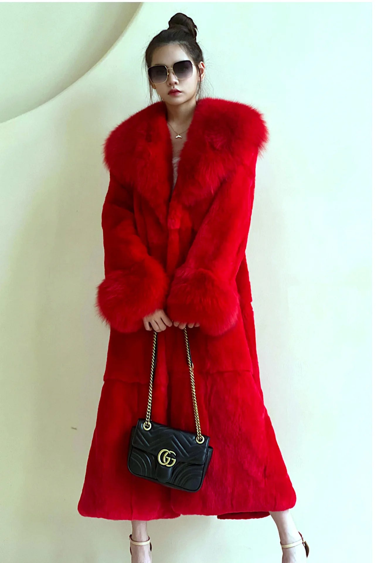 2026 Autumn and Winter Big Fur Collar Fashion Fur Coat Women's Mid-Length Thickened European and American Loose Temperament Coat