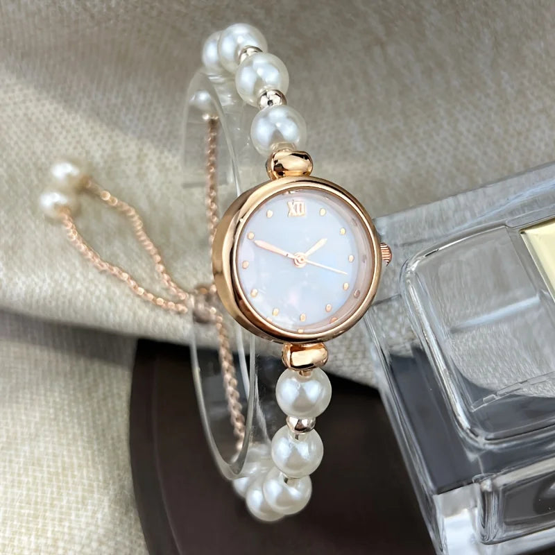 1pc Elegant Adjustable Pull-Out Alloy Strap with Imitation Pearl ,Comfortable Round Alloy Case Quartz Wrist Watch for Women