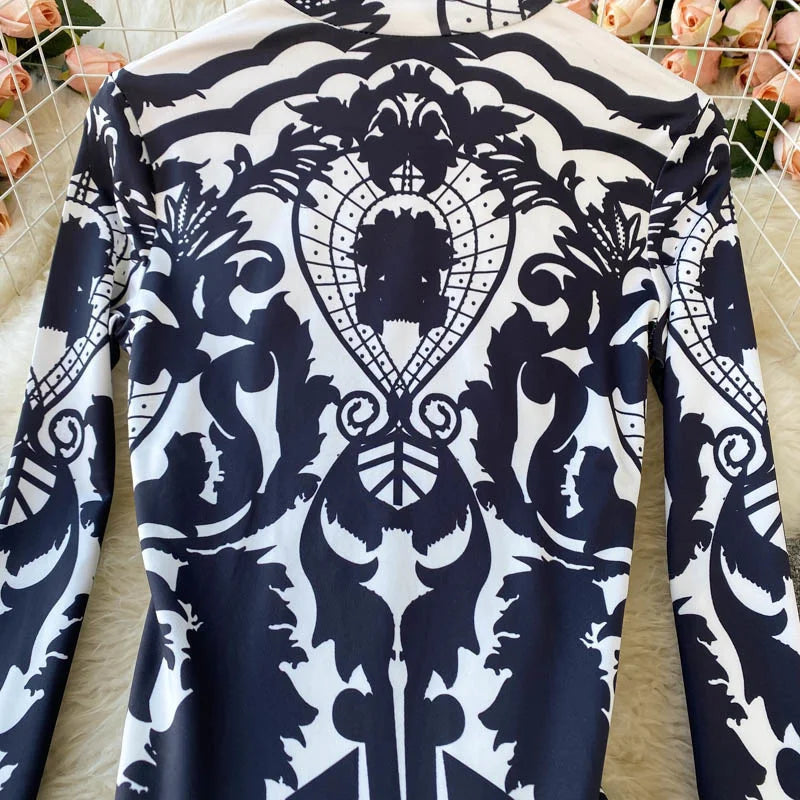 Women Bodysuit 2025 New Spring Fashion Diamonds Long Sleeve T-shirt Casual Streetwear Floral Print Sexy Skinny Bodycon Tops